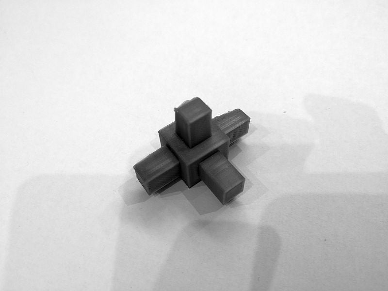 Container doppel T Stück für 10mm Aluvierkant