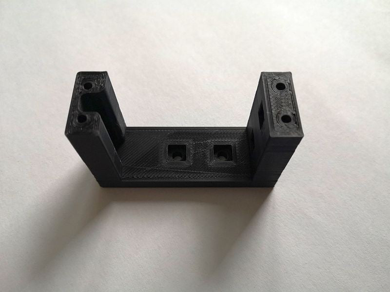 Servohalter für 20 KG Servo